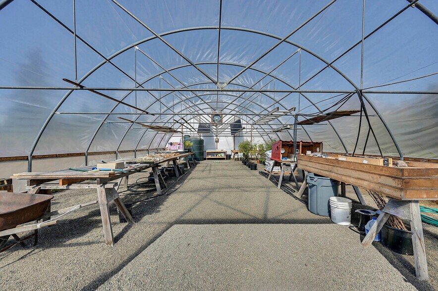 More Photos Of 1673 Woodland Dr, Port Townsend Winery Vineyard For Sale