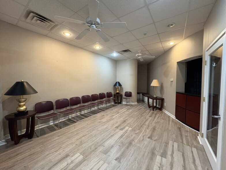 More Photos Of 319 N Pine St, Spartanburg Medical For Lease