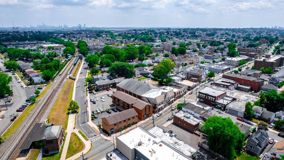 More Photos Of 216 Stuyvesant Ave, Lyndhurst Office For Sale
