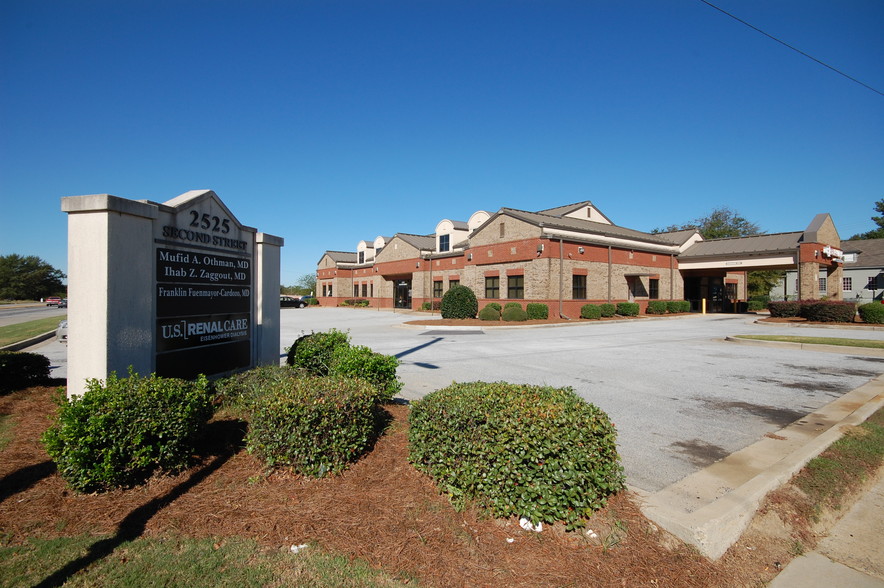 Primary Photo Of 2525 2nd St, Macon-Bibb Medical For Lease