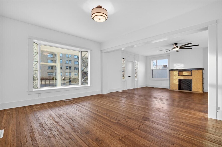 More Photos Of 822 S Johnstone Ave, Bartlesville Freestanding For Sale