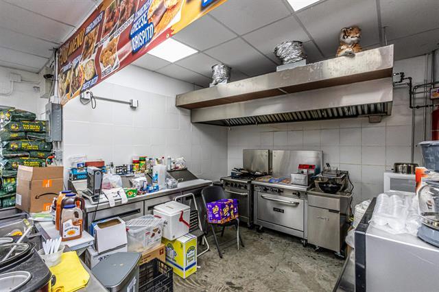 More Photos Of 1719 Lincoln St, Laredo Convenience Store For Sale