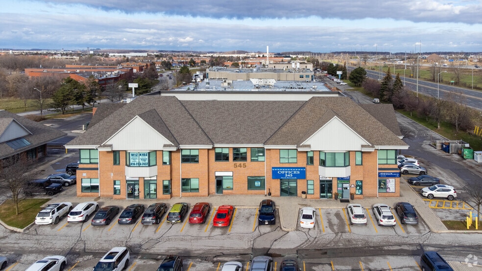 More Photos Of 545 N Rivermede Rd, Vaughan Office For Lease
