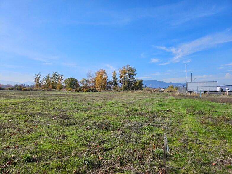 More Photos Of 460 Federal Way, Central Point Land For Sale