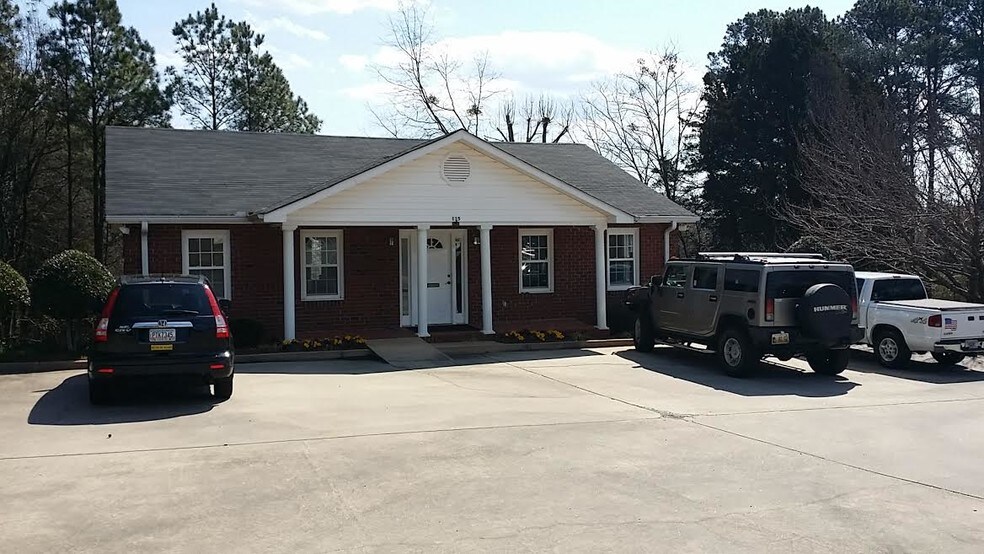 More Photos Of 115 Samaritan Dr, Cumming Medical For Lease