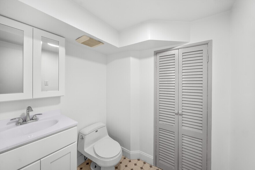 More Photos Of 203-205 W 91st St, New York Apartments For Lease