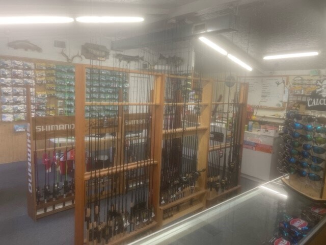 More Photos Of 97 Sandy Bottom Rd, Coventry Storefront For Sale