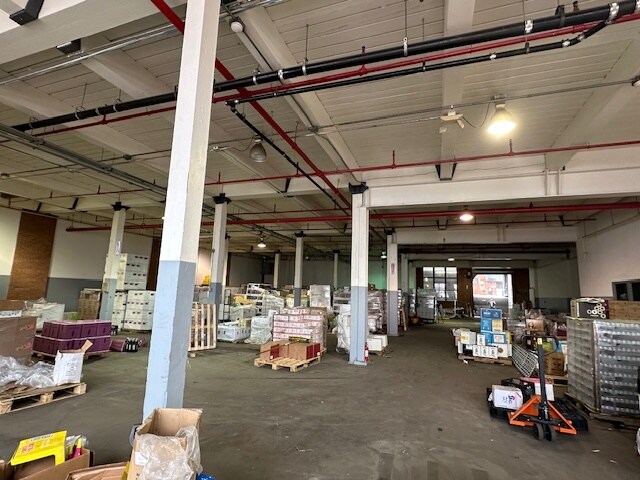 More Photos Of 31 South St, Mount Vernon Light Manufacturing For Lease