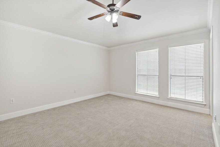 More Photos Of 4210 Prescott Ave, Dallas Apartments For Sale