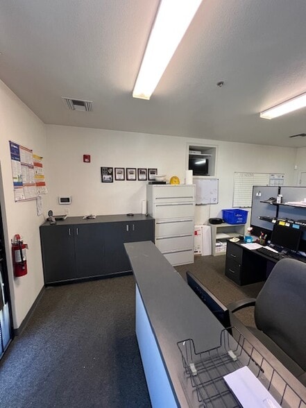 More Photos Of 3415 W Lake Mead Blvd, North Las Vegas Service For Sale