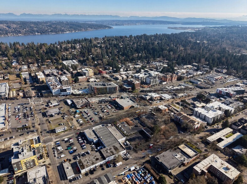 More Photos Of 12513 Lake City Way NE, Seattle General Retail For Sale
