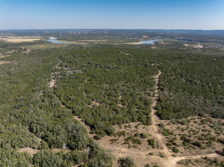 More Photos Of 1033 Flying X Rd, Spicewood Land For Sale