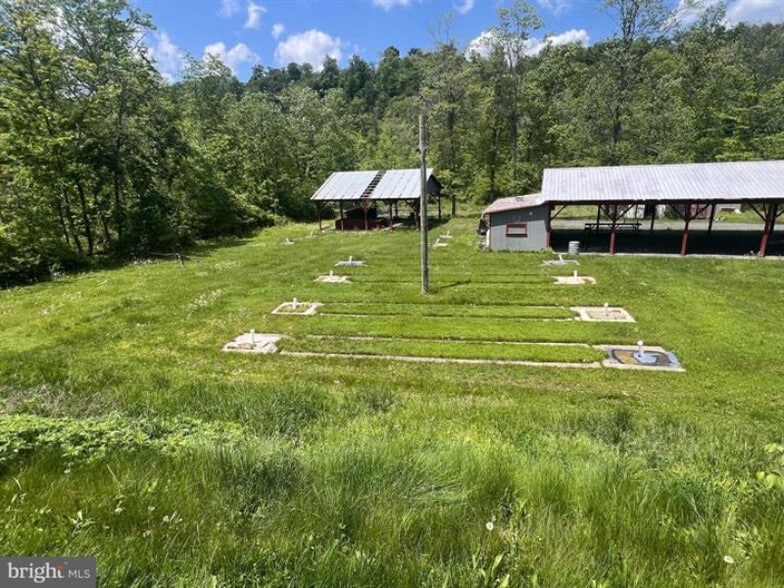 More Photos Of 80 Brady Ln, Lewistown Sports And Entertainment For Sale