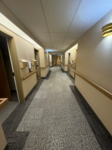 More Photos Of 725 Gibralter St, Norfolk Flex For Sale