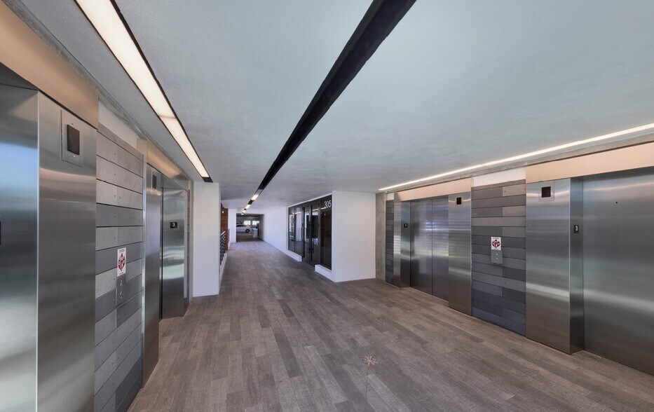 More Photos Of 1045 5th St, Miami Beach General Retail For Lease