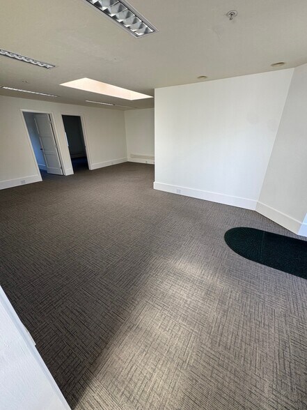 More Photos Of 637 Main St, Half Moon Bay Office For Lease