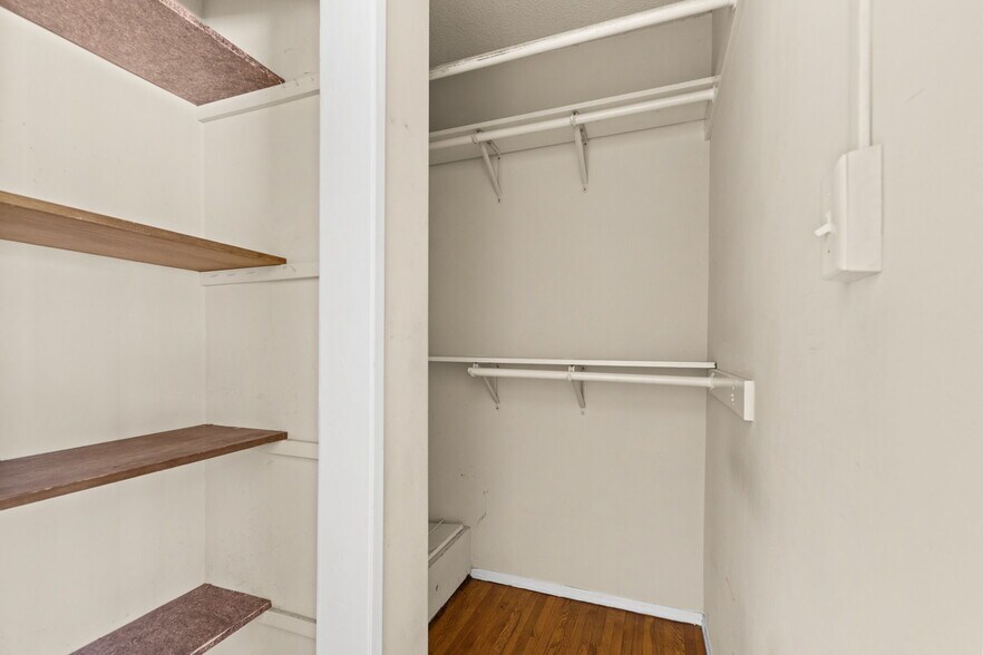 More Photos Of 3823 Wisconsin St, Los Angeles Apartments For Sale