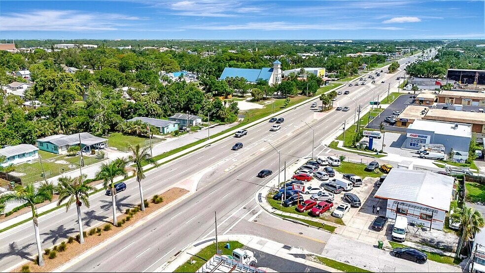 More Photos Of 3000 N Washington Blvd, Sarasota Auto Dealership For Sale