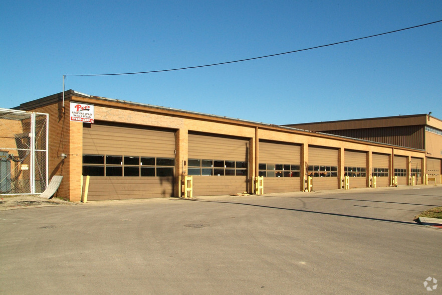 Primary Photo Of 4330 Winton Rd, Cincinnati Warehouse For Lease