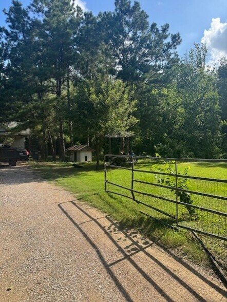 More Photos Of 123 CR 343, Cleveland Land For Sale