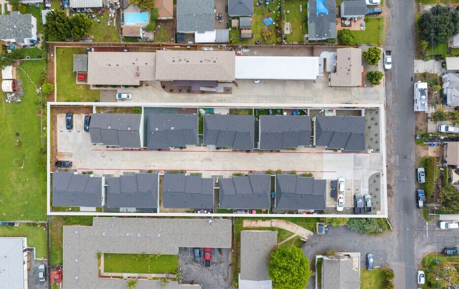 More Photos Of 6752-6770 Solita Ave, San Diego Apartments For Sale