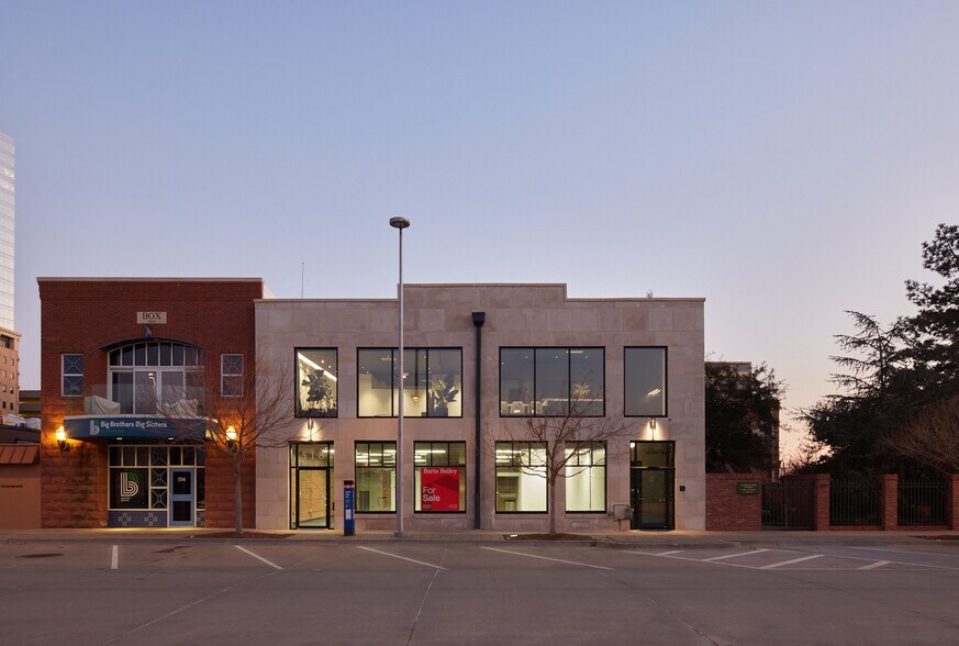 More Photos Of 518 Colcord Dr, Oklahoma City Storefront Retail Residential For Sale