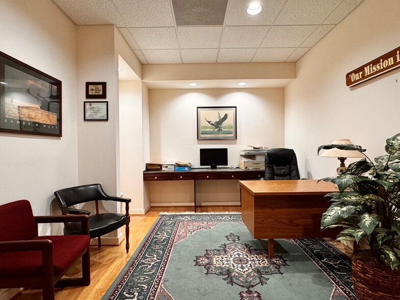 More Photos Of 684 Berkmar Cir, Charlottesville Office For Lease