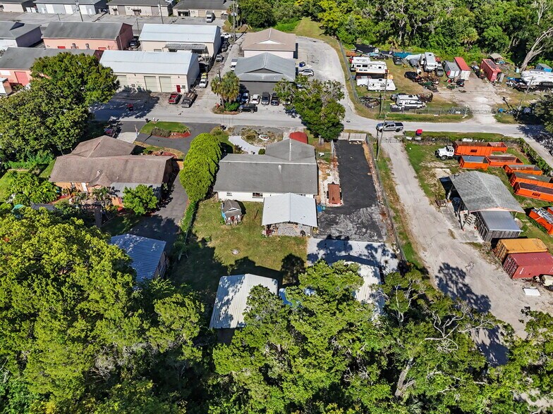 More Photos Of 7813 Leo Kidd Ave, Port Richey Flex For Sale
