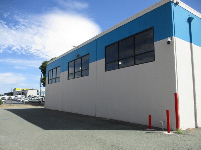 More Photos Of 2685 E Leland Rd, Pittsburg Freestanding For Lease