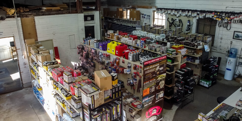 More Photos Of 438 Highway 55, Horseshoe Bend Auto Repair For Sale