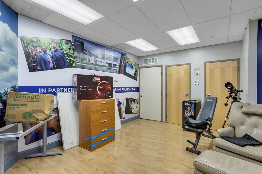 More Photos Of 400 N Andrews Ave, Fort Lauderdale Medical For Lease