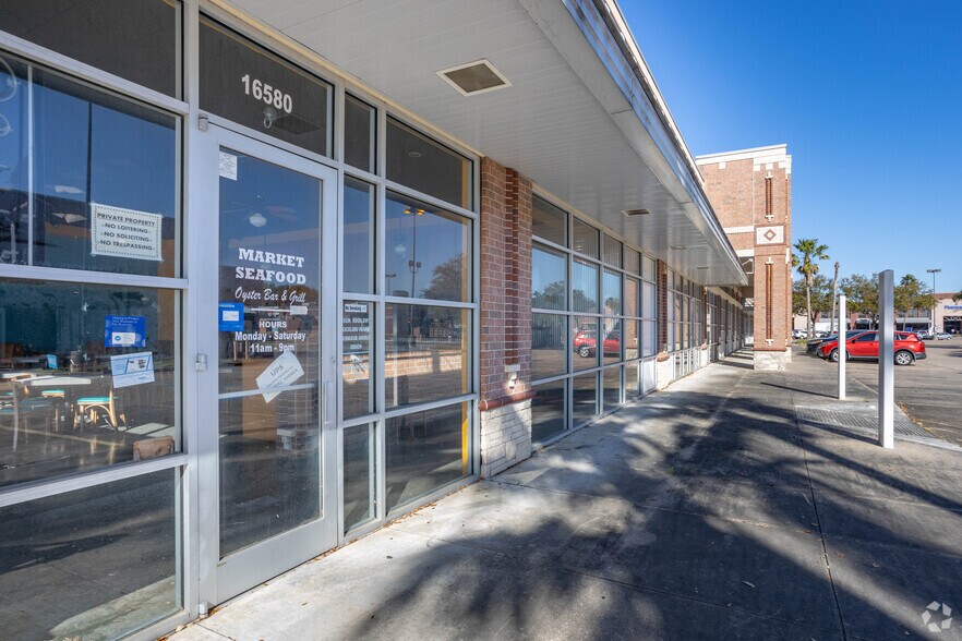 More Photos Of 16512-16580 El Camino Real St, Houston Storefront For Sale