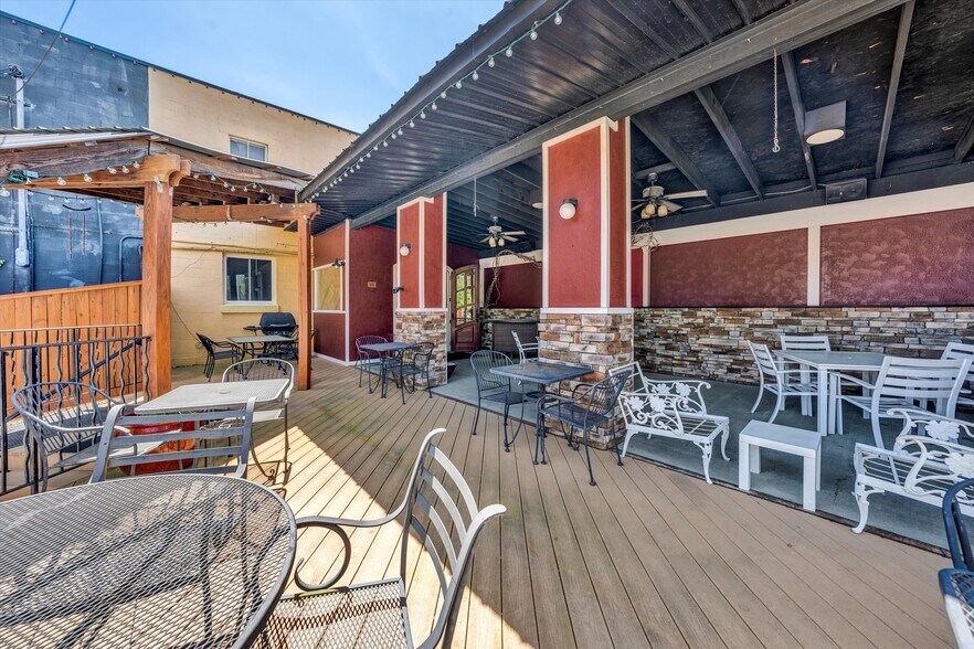 More Photos Of 106 Stoney Battery Rd, Troutville Restaurant For Sale