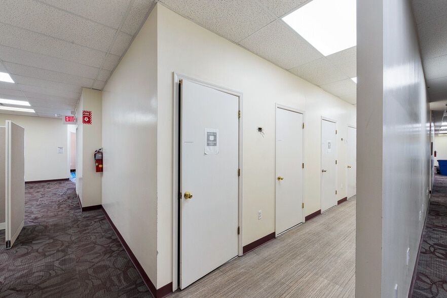 More Photos Of 99 S 3rd St, Brooklyn Apartments For Lease