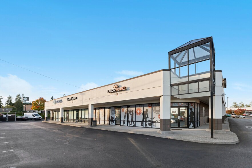 Primary Photo Of 13624 Highway 99, Everett Unknown For Lease