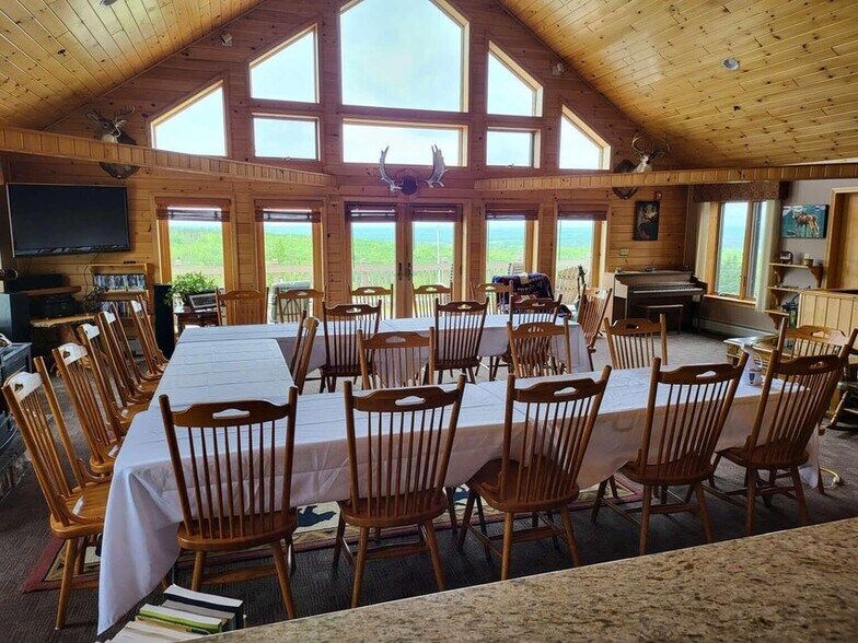 More Photos Of 341 US Route 1, Weston Hotel For Lease