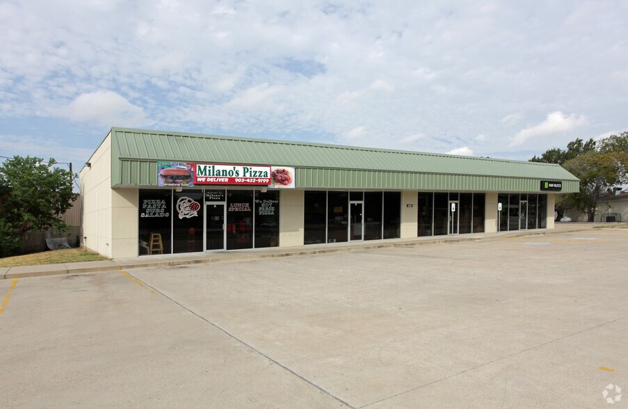More Photos Of 433 S Seven Points Dr, Kemp Unknown For Lease