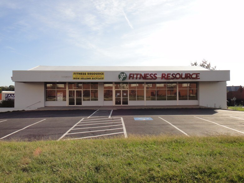 Primary Photo Of 2285 Forest Dr, Annapolis Freestanding For Lease