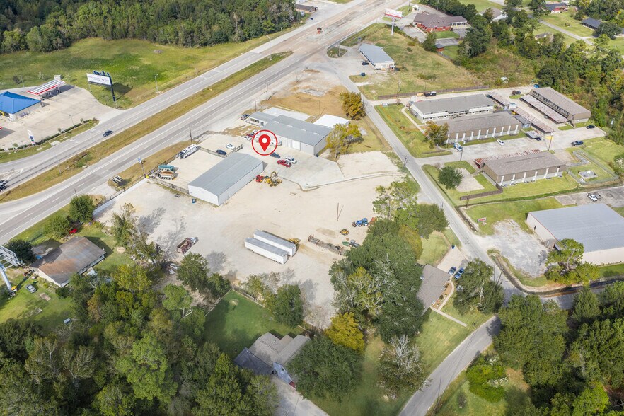 More Photos Of 3144 Texas Ave, Bridge City Warehouse For Lease