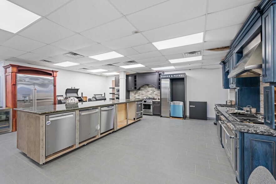 More Photos Of 4614 Randwick Dr, Houston Land For Sale