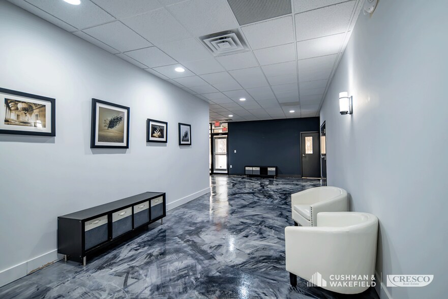 More Photos Of 29055 Clemens Rd, Westlake Office Residential For Lease
