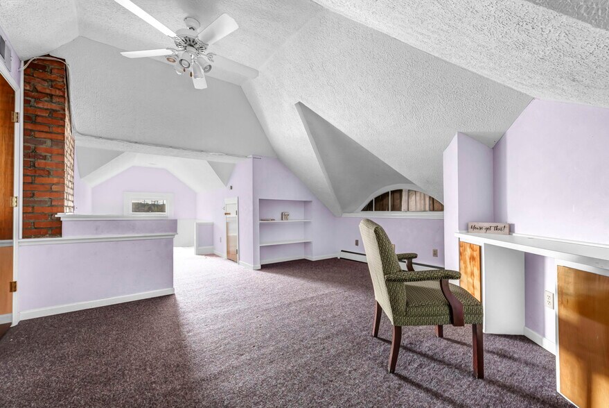 More Photos Of 881 E 222nd St, Euclid Office Residential For Sale