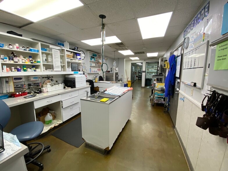 More Photos Of 3635 Sycamore Dairy Rd, Fayetteville Medical For Sale