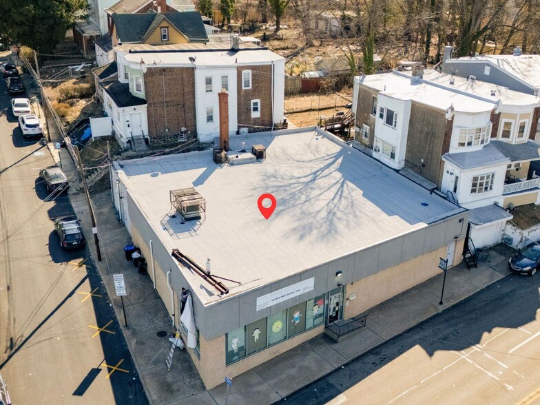 More Photos Of 401 Chester Pike, Darby Daycare Center For Sale