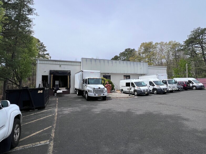More Photos Of 2248 US Highway 9, Howell Warehouse For Lease