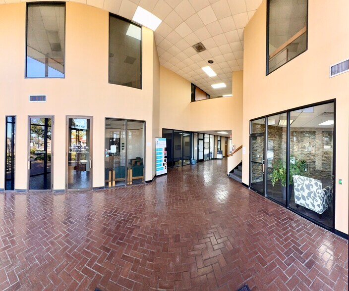 More Photos Of 2501 Palmer Hwy, Texas City Medical For Lease
