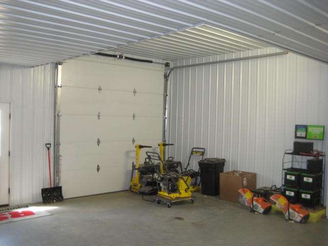 More Photos Of 1609 SW 33rd St, Minot Warehouse For Sale