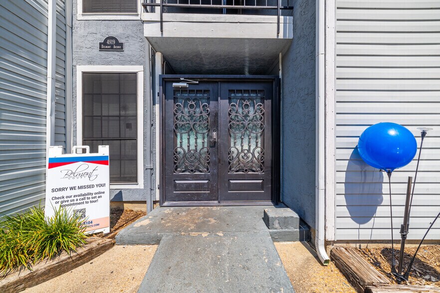 More Photos Of 4919 Belmont Ave, Dallas Apartments For Sale