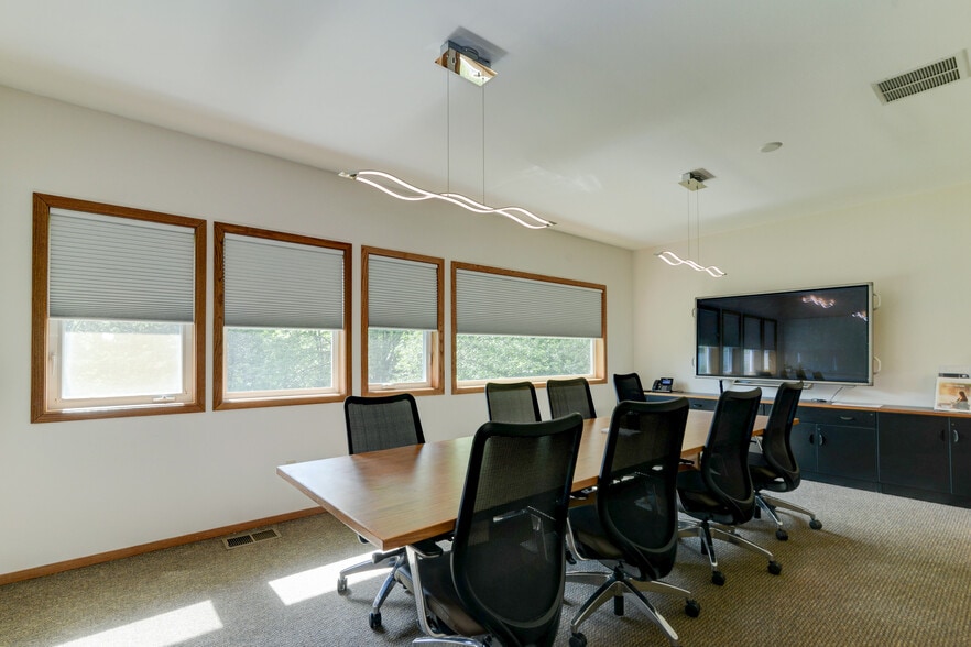 More Photos Of 2120 Caton Way SW, Olympia Medical For Sale