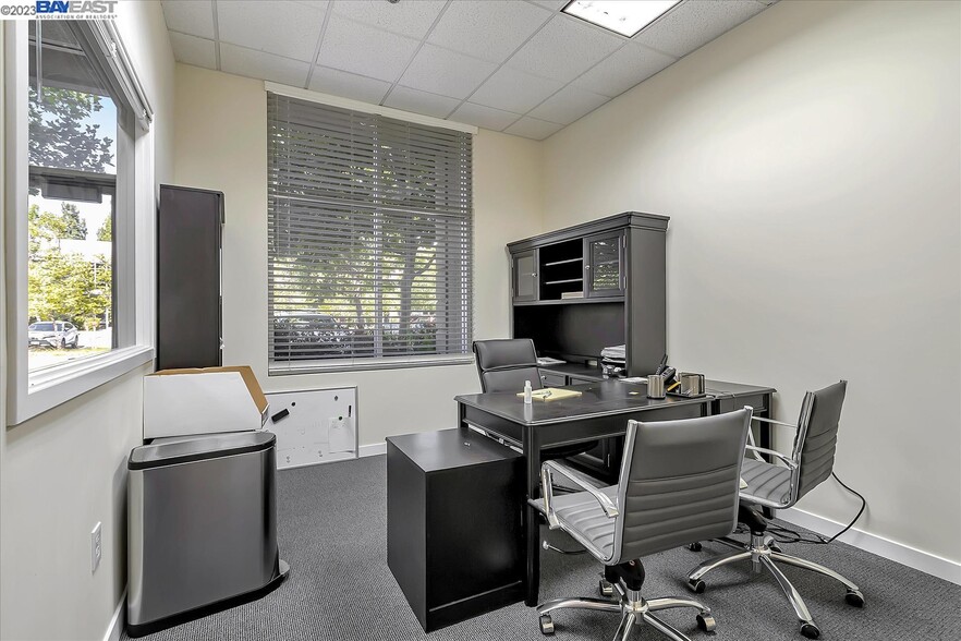 More Photos Of 1298 Kifer Rd, Sunnyvale Medical For Sale